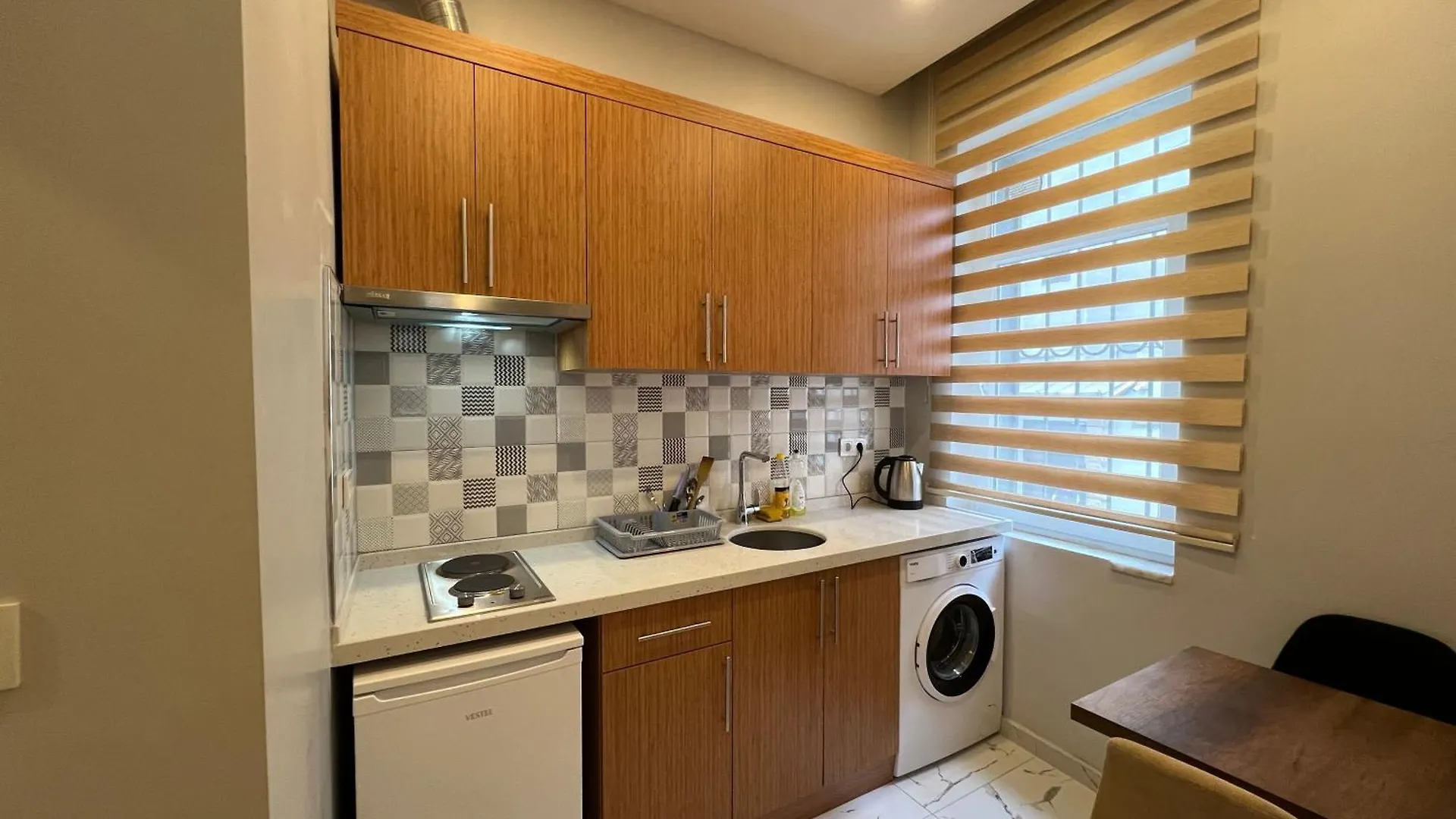 Serene Studio Unit Near Taksim Squre #201 Istanbul